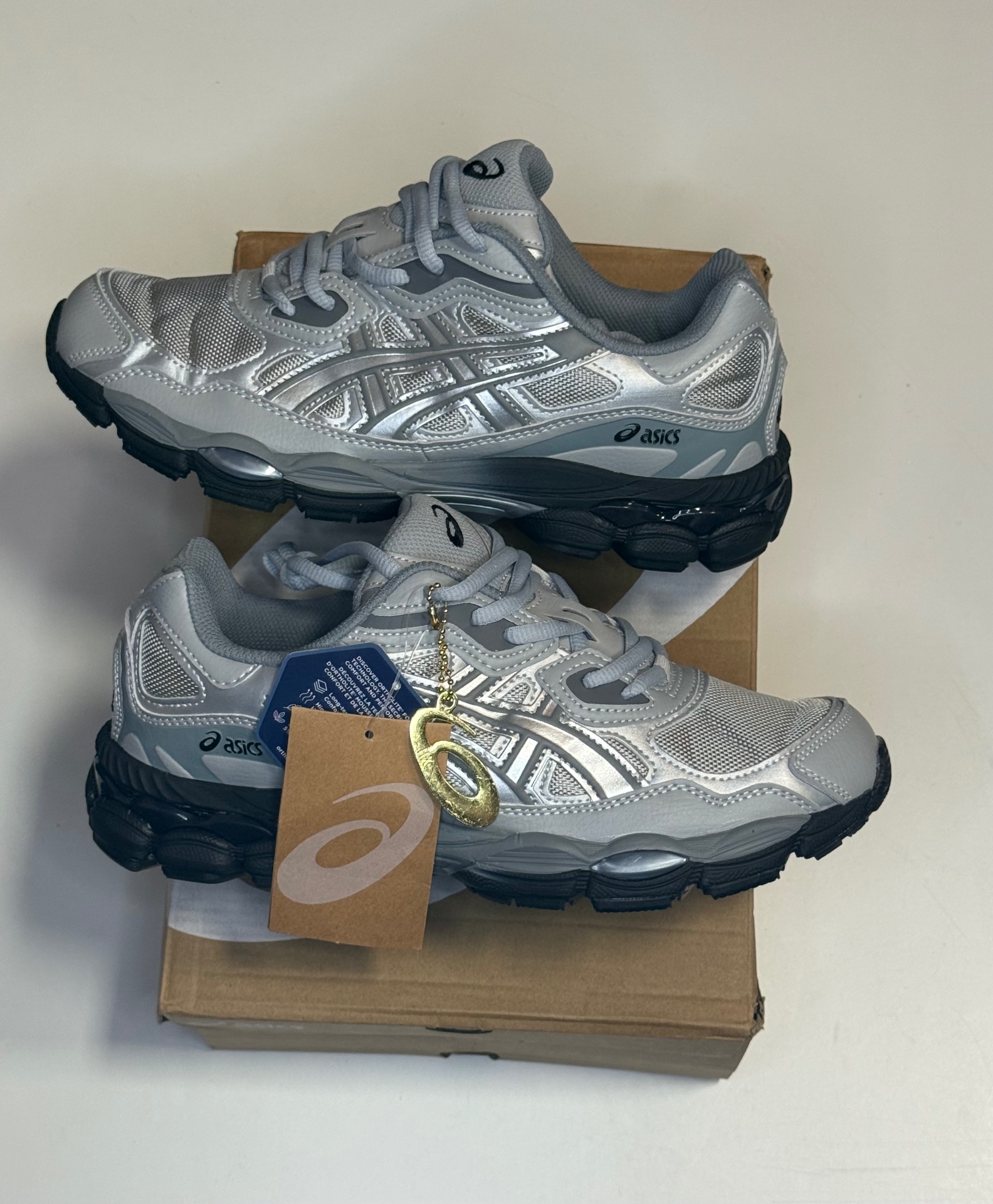 Asics QC photo 2