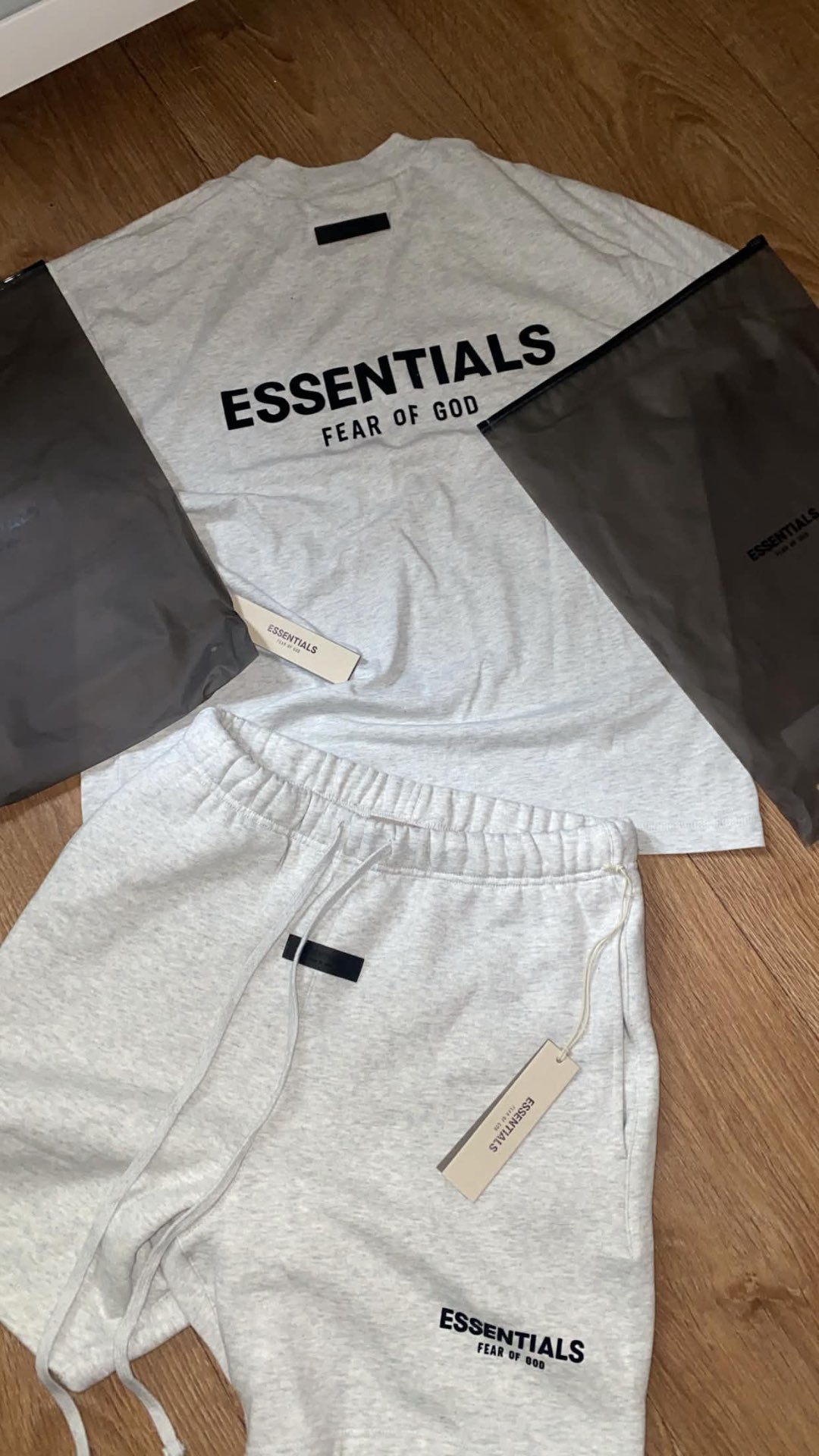Essentials QC photo 1